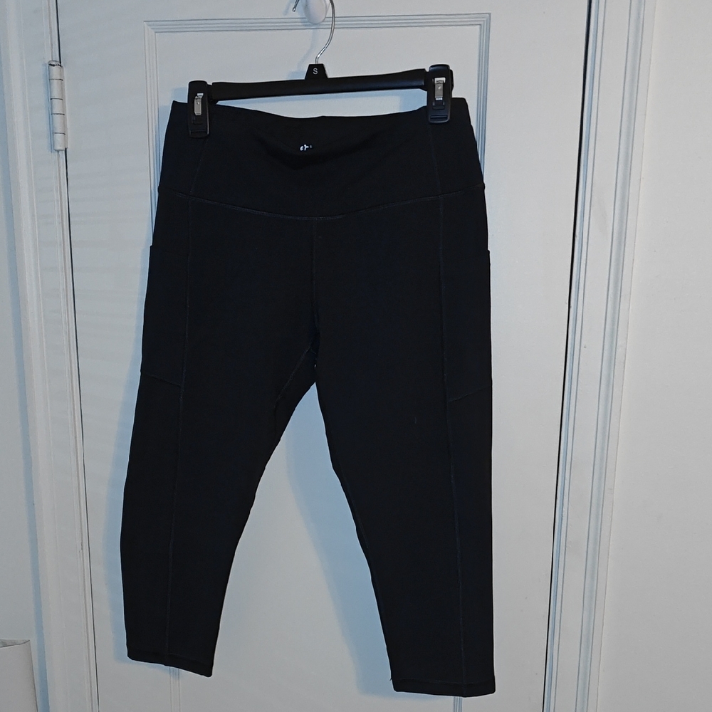 Women's Black Capris